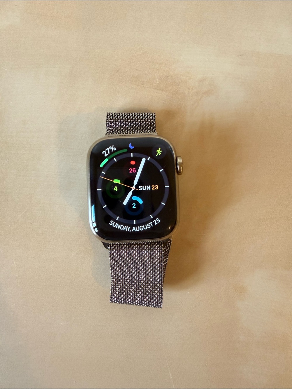 Apple Watch Series 8 (Cellular + GPS) 41mm Gold Milanese Loop